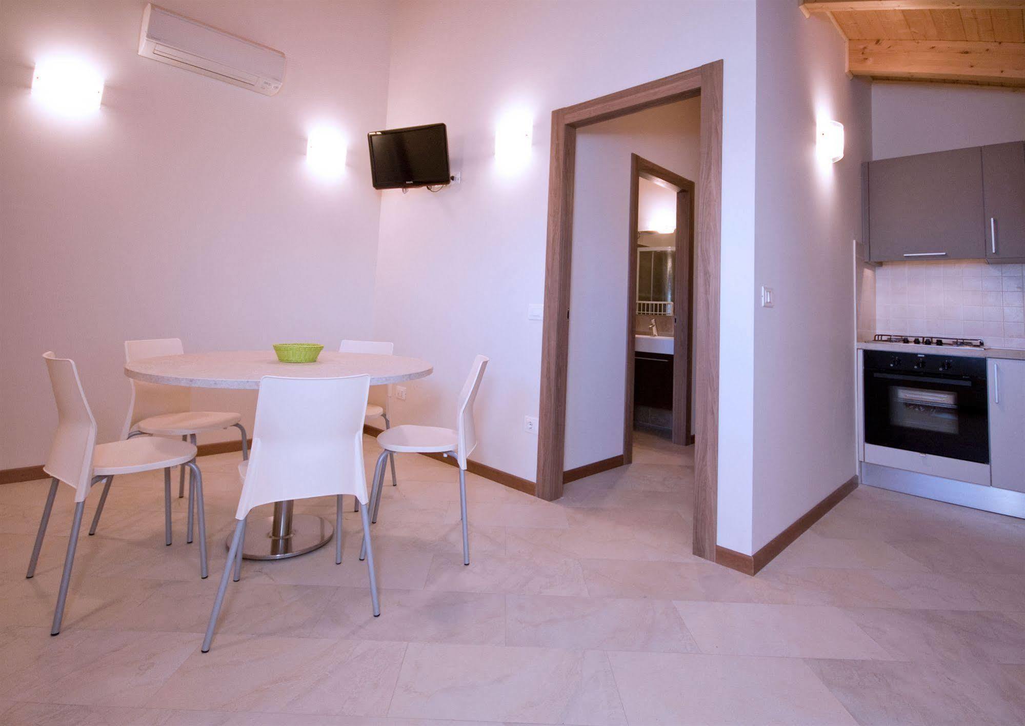קסטליונה דלה פסקאיה "La Terrazza Di Castiglione" Appartamenti Vacanza מראה חיצוני תמונה