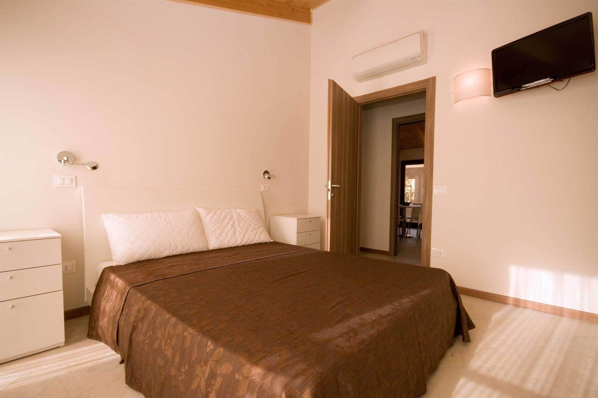 קסטליונה דלה פסקאיה "La Terrazza Di Castiglione" Appartamenti Vacanza מראה חיצוני תמונה