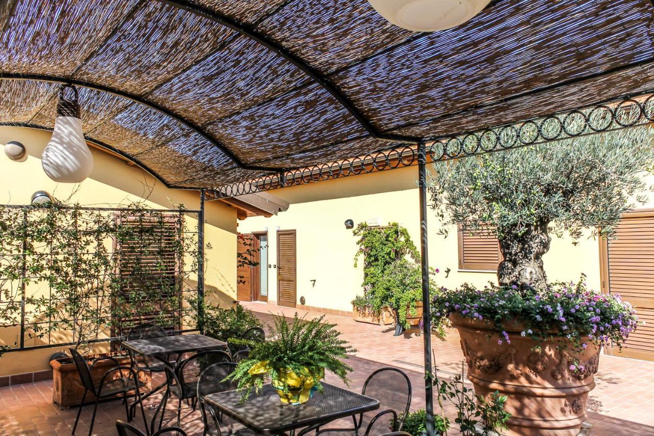 קסטליונה דלה פסקאיה "La Terrazza Di Castiglione" Appartamenti Vacanza מראה חיצוני תמונה