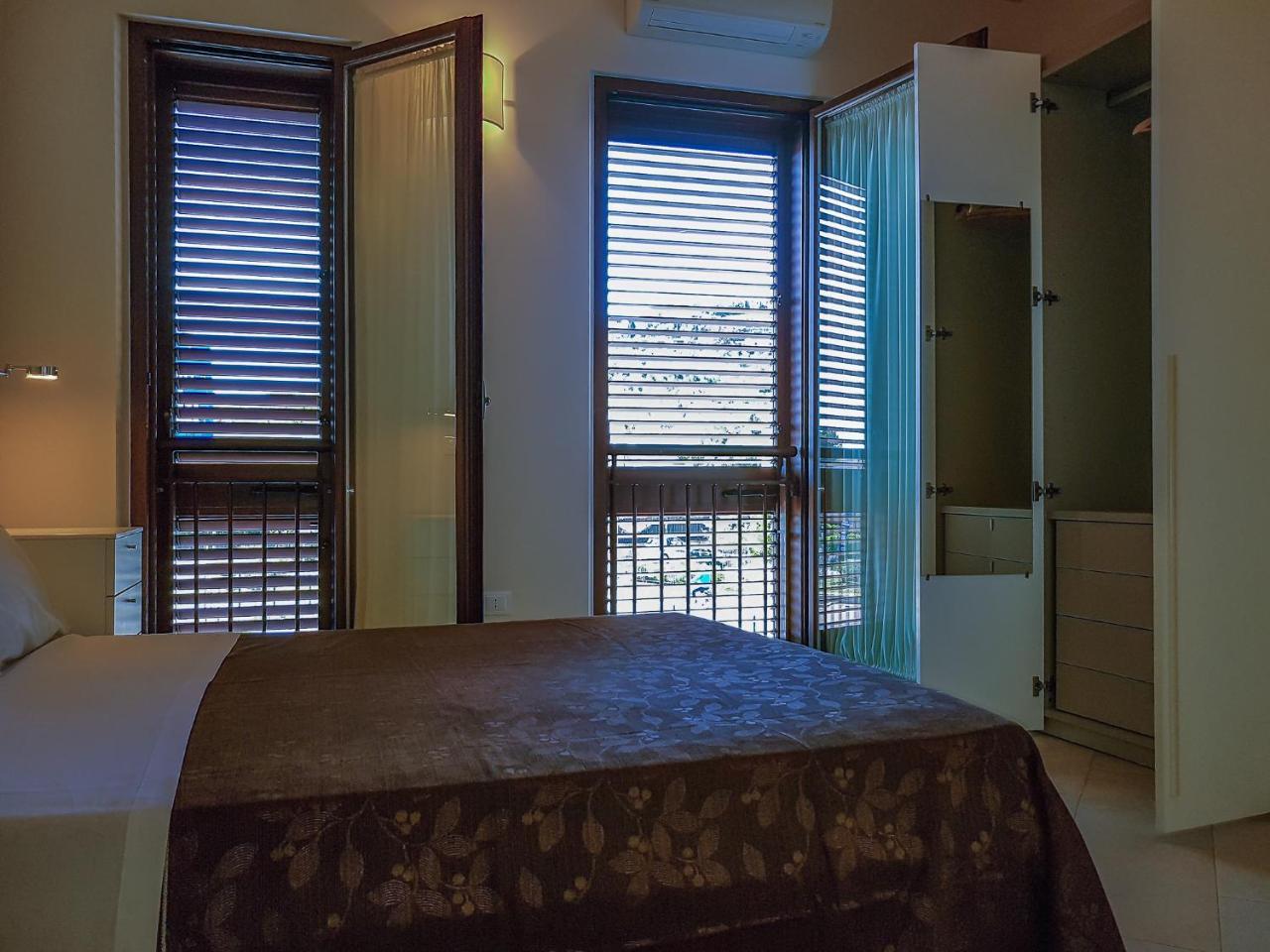 קסטליונה דלה פסקאיה "La Terrazza Di Castiglione" Appartamenti Vacanza מראה חיצוני תמונה