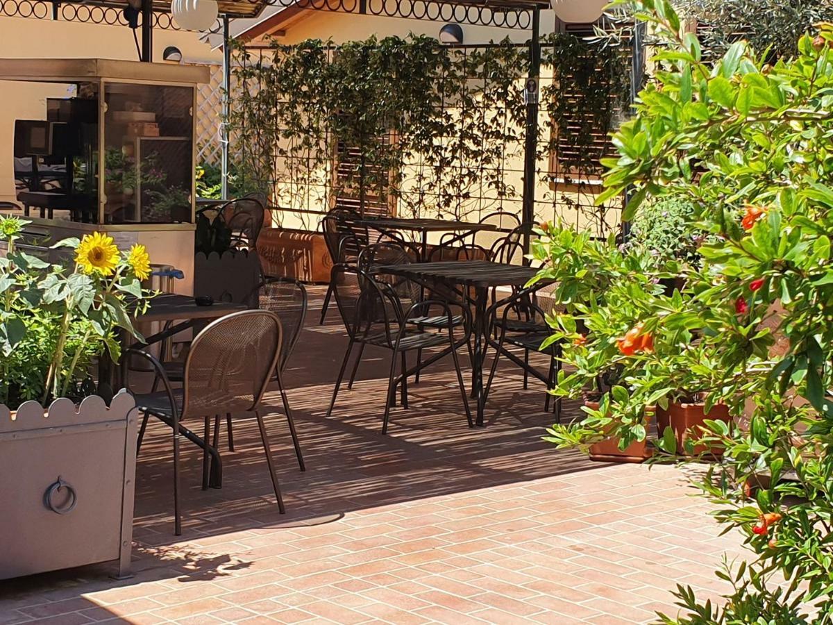 קסטליונה דלה פסקאיה "La Terrazza Di Castiglione" Appartamenti Vacanza מראה חיצוני תמונה